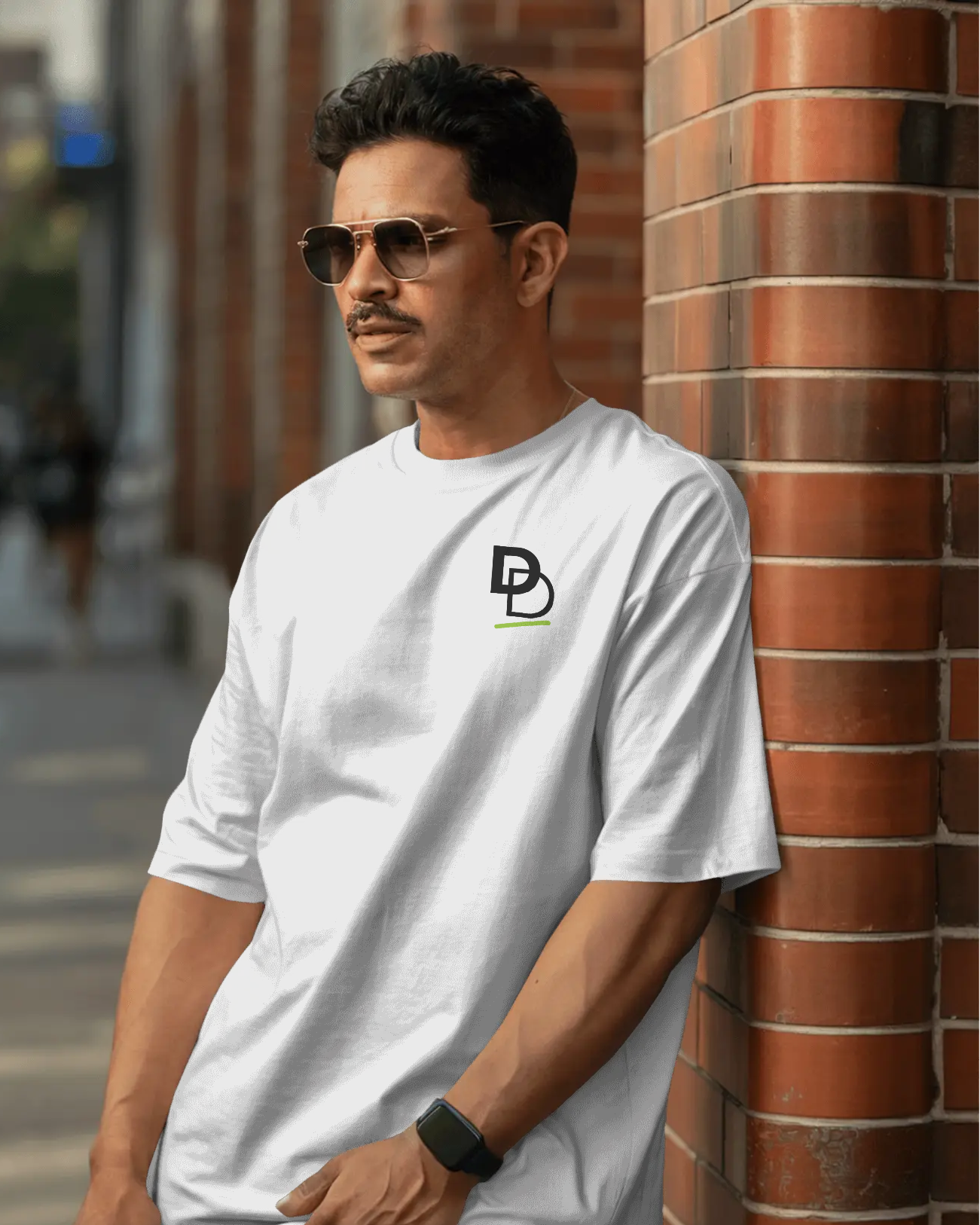 Smile Vibes- Oversize T-Shirt