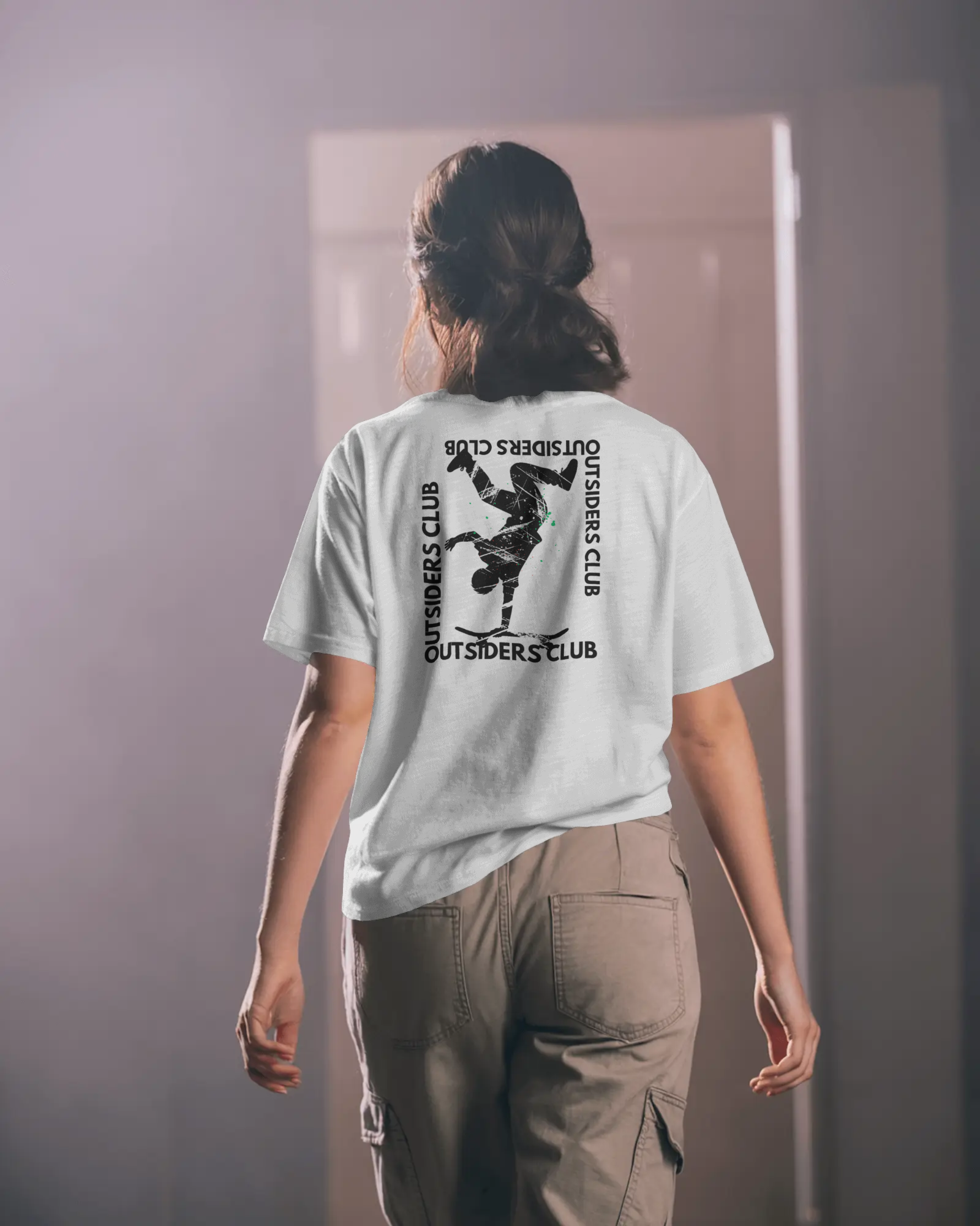 Outsiders Club - Break Free  / Damen T-Shirt