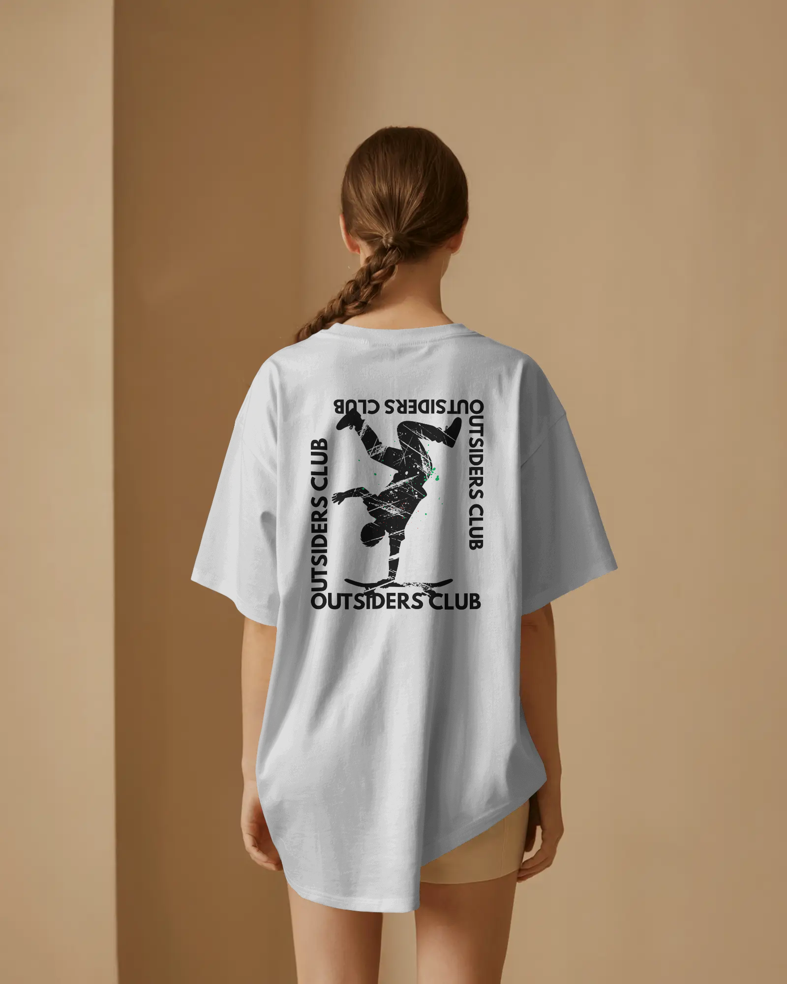 Outsiders Club - Break Free / Oversize T-Shirt