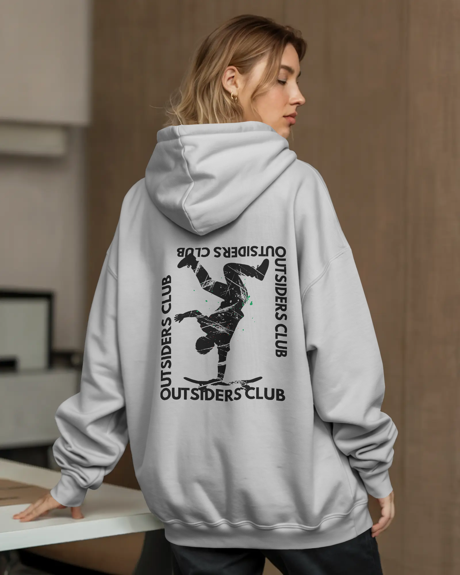 Outsiders Club - Break Free  / Oversize Hoodie