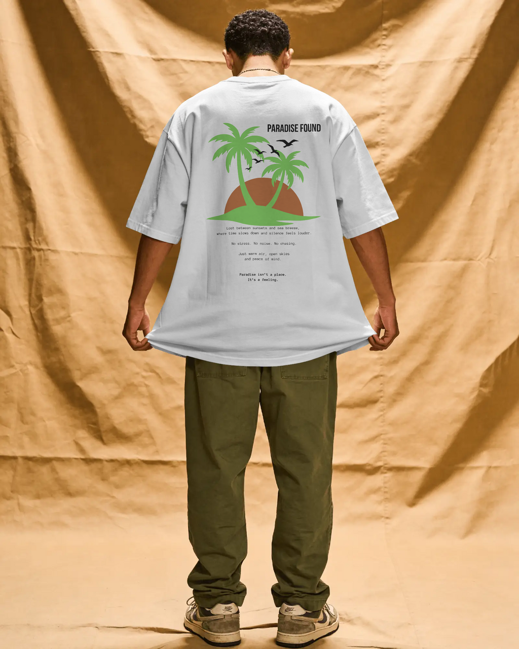 Paradise Found - Oversize T-Shirt