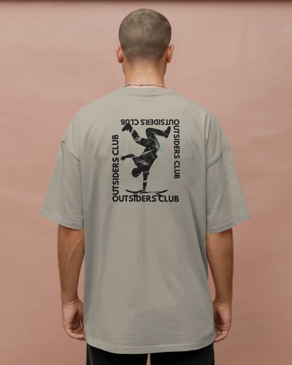 Outsiders Club - Break Free / Oversize T-Shirt