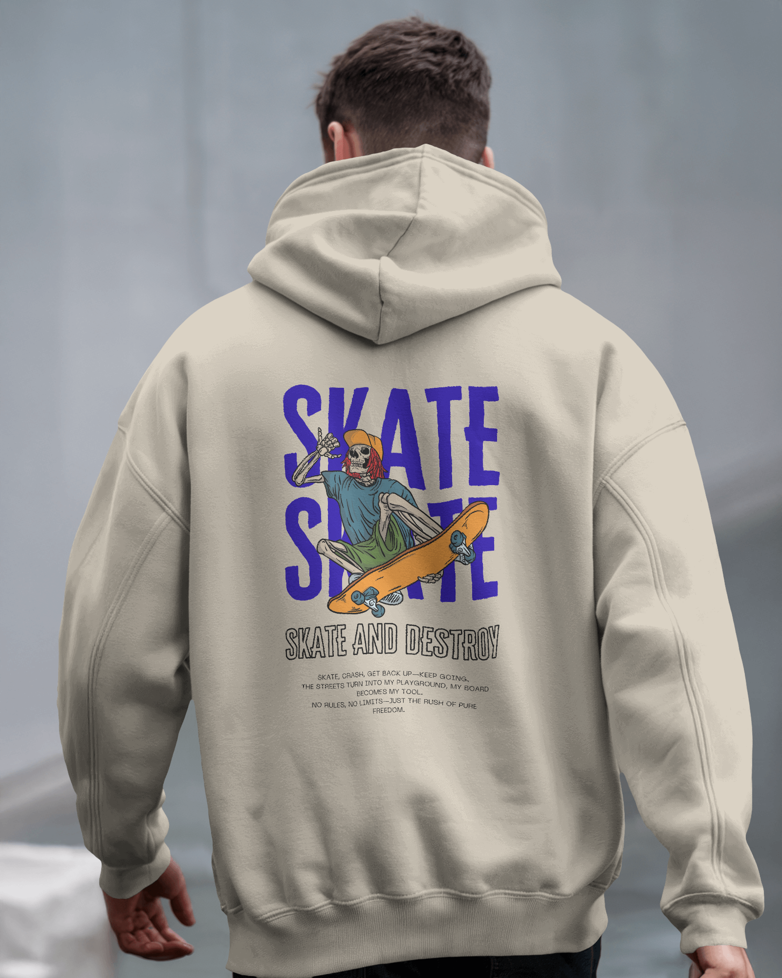 Skate & Destroy – Oversize Hoodie
