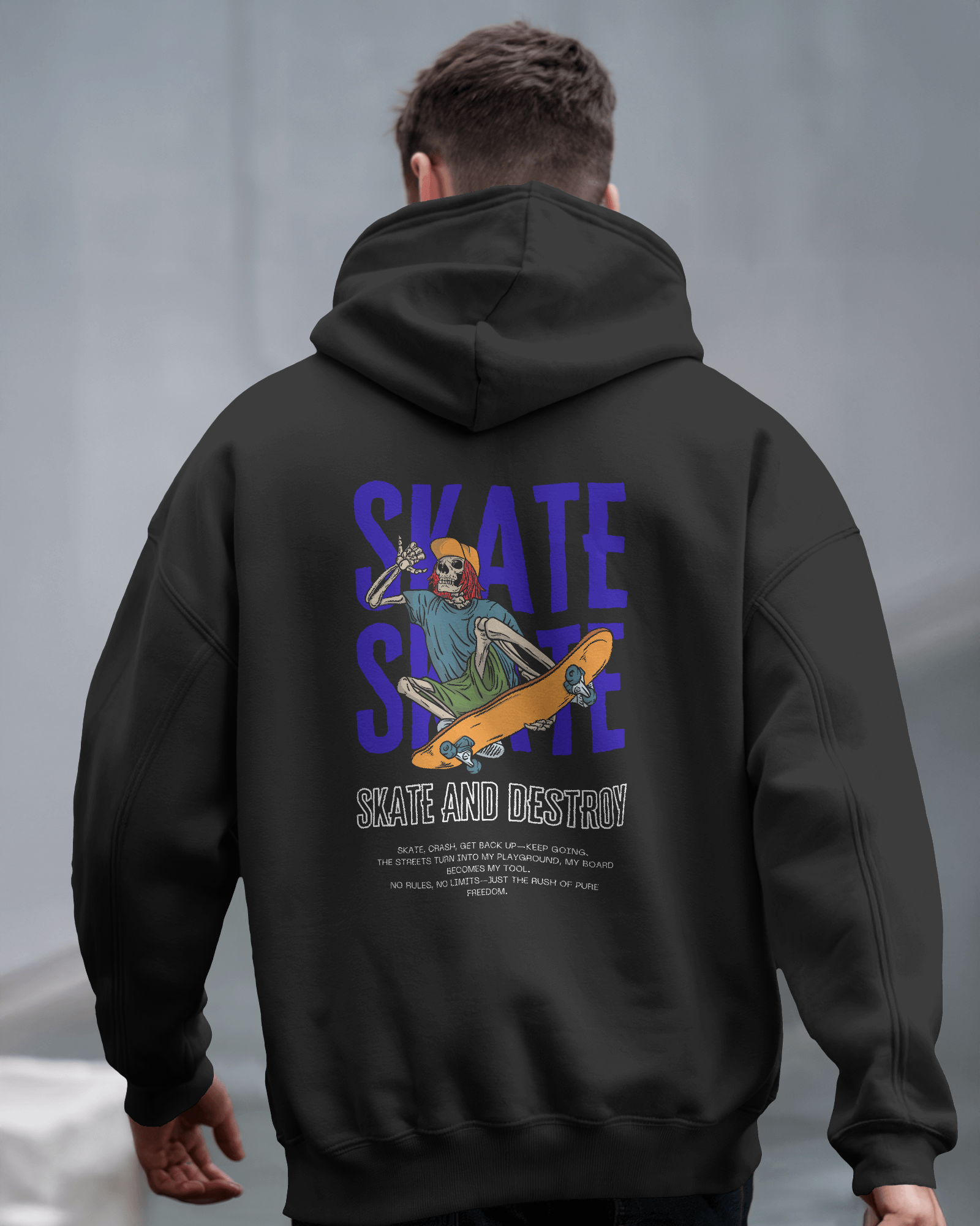 Skate & Destroy – Oversize Hoodie