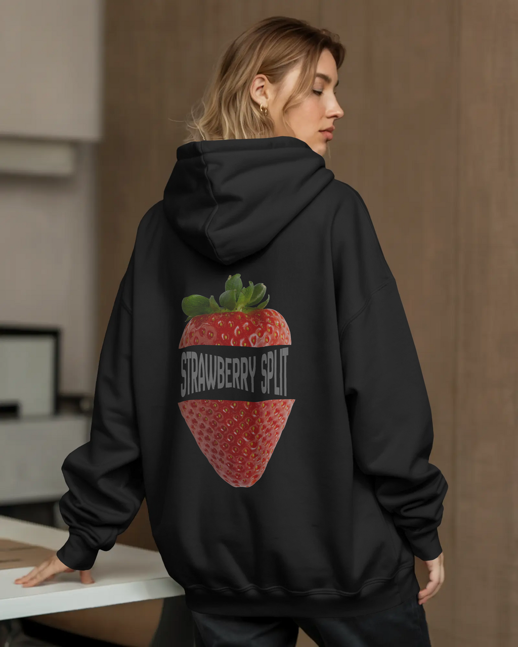 Strawberry Split – Oversize Hoodie